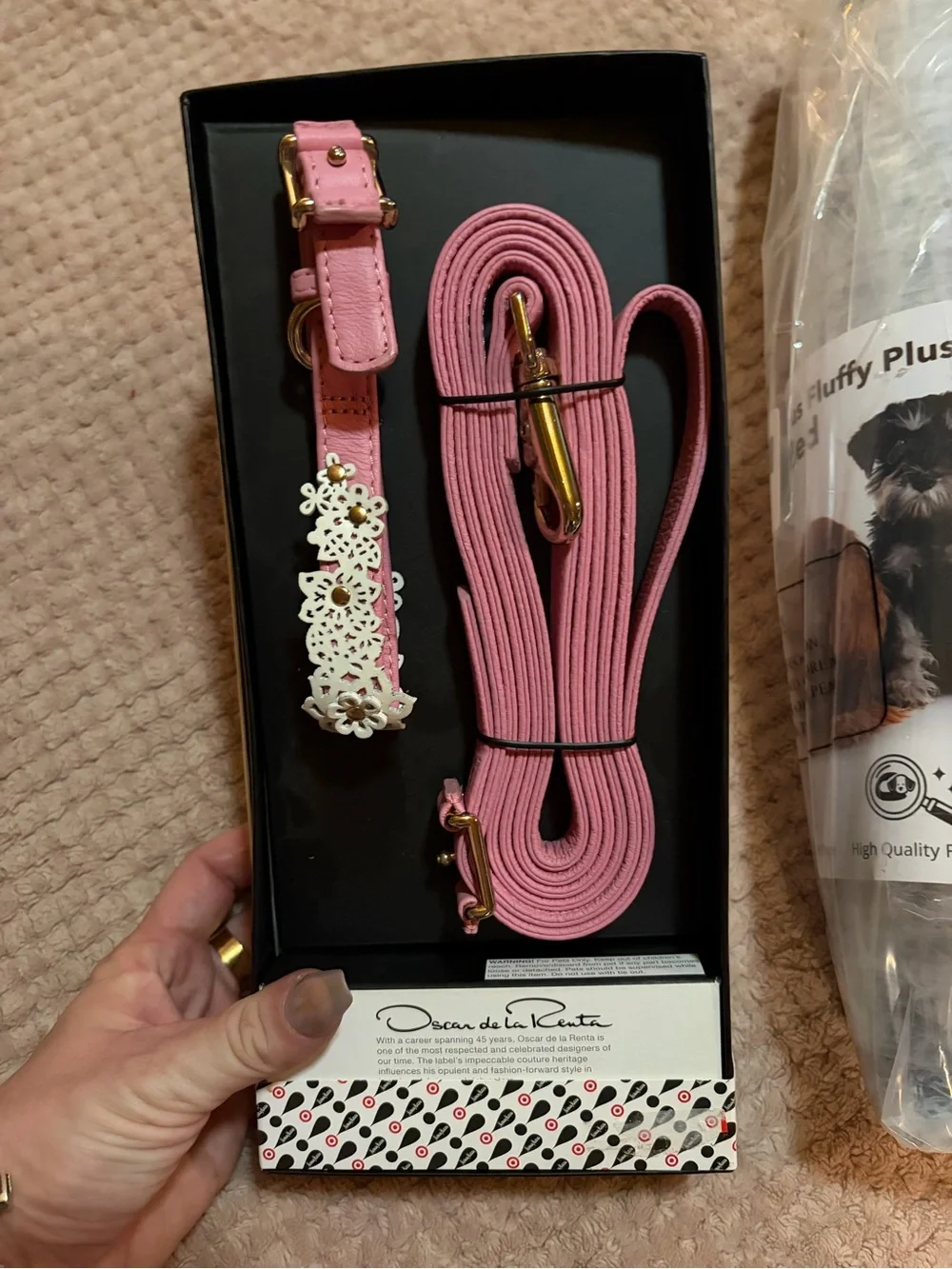 Oscar de la Renta Pink Floral Accent Dog Collar and Leash Set/Jollyvogue Bed